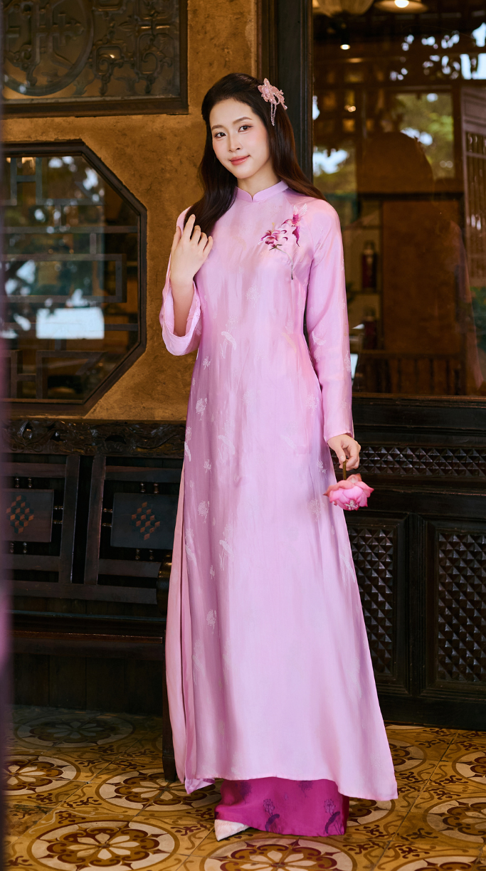 Chieu Hoa Hand-Embroidered Straight-Cut Silk Ao Dai Pastel Pink, Premium Nha Xa Silk
