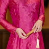 ngoc-lan-purplish-pink