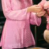 lan-huong-pinkish-white-cream